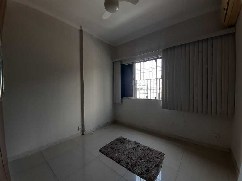 Apartamento à venda com 3 quartos, 105m² - Foto 11