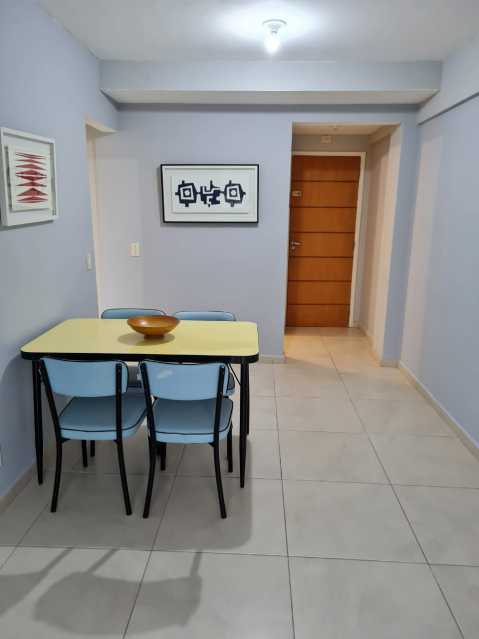 Apartamento à venda com 2 quartos, 55m² - Foto 3