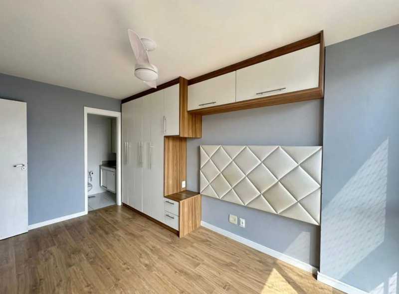 Apartamento à venda com 2 quartos, 70m² - Foto 8