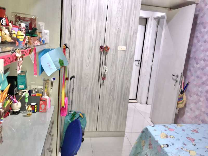 Apartamento à venda com 2 quartos, 64m² - Foto 18