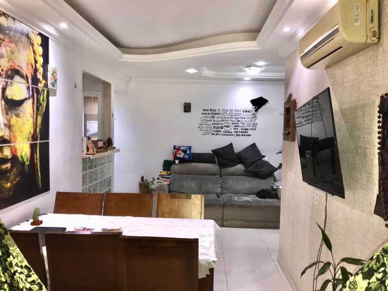 Apartamento à venda com 2 quartos, 64m² - Foto 8