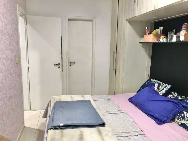 Apartamento à venda com 2 quartos, 64m² - Foto 11