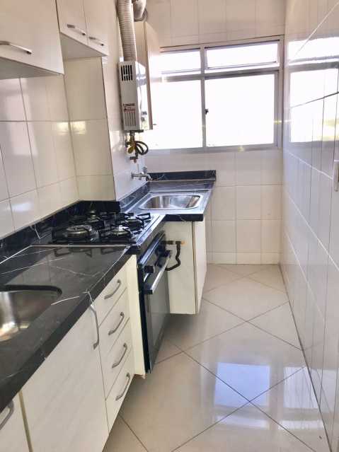 Apartamento à venda com 2 quartos, 58m² - Foto 23