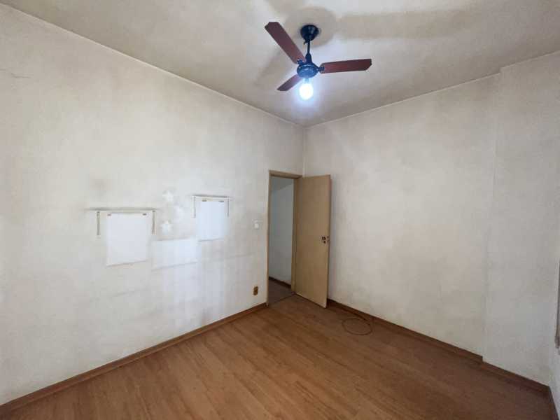 Apartamento à venda com 4 quartos, 142m² - Foto 12