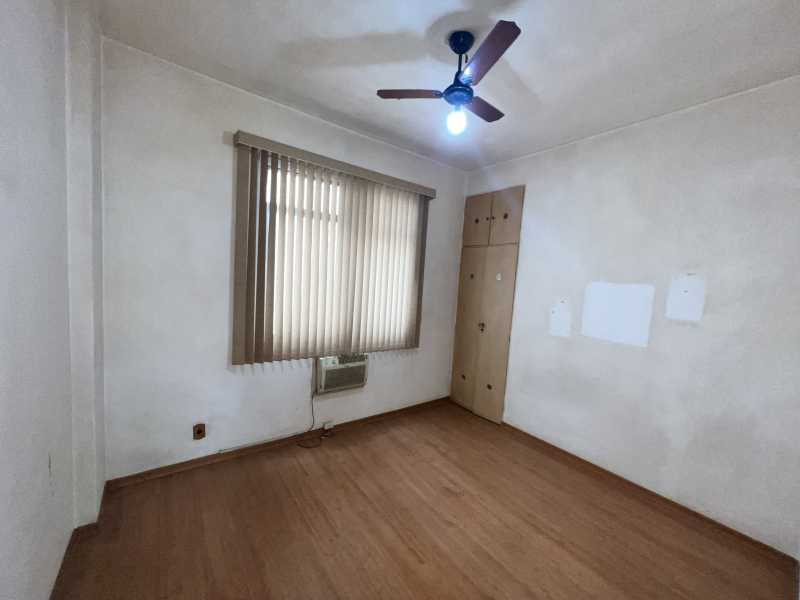 Apartamento à venda com 4 quartos, 142m² - Foto 13