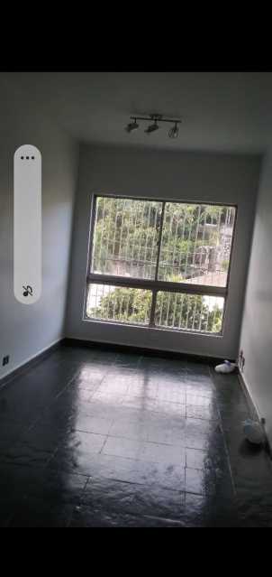 Apartamento à venda com 2 quartos, 60m² - Foto 4