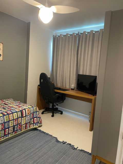 Apartamento à venda com 2 quartos, 77m² - Foto 11