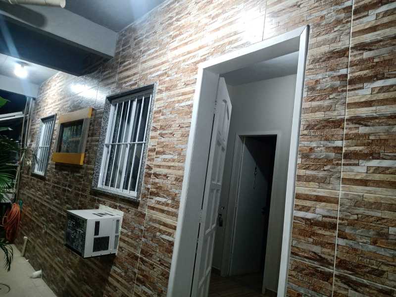 Apartamento à venda com 1 quarto, 70m² - Foto 1