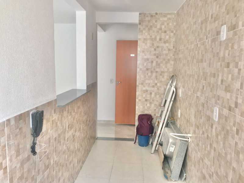 Apartamento à venda com 2 quartos, 42m² - Foto 17