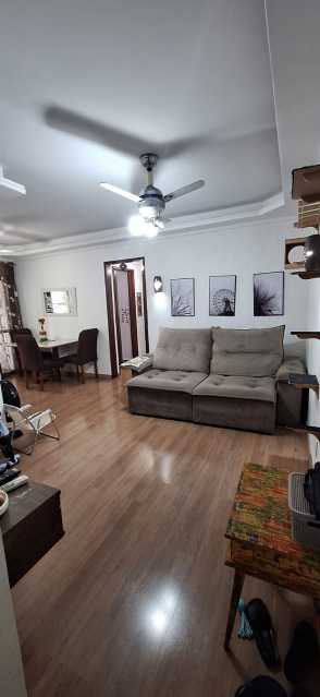 Apartamento à venda com 2 quartos, 73m² - Foto 1