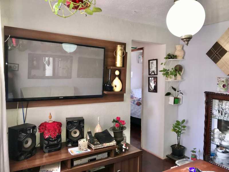 Apartamento à venda com 1 quarto, 38m² - Foto 2