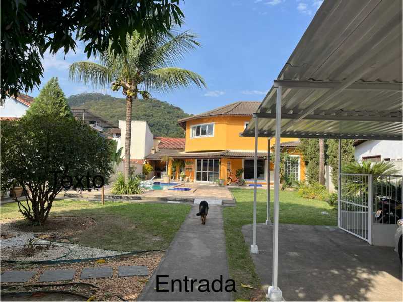 Casa de Condomínio à venda com 5 quartos, 256m² - Foto 3