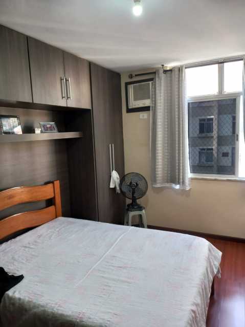 Apartamento à venda com 2 quartos, 72m² - Foto 1