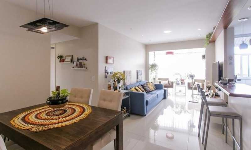 Apartamento à venda com 2 quartos, 65m² - Foto 1