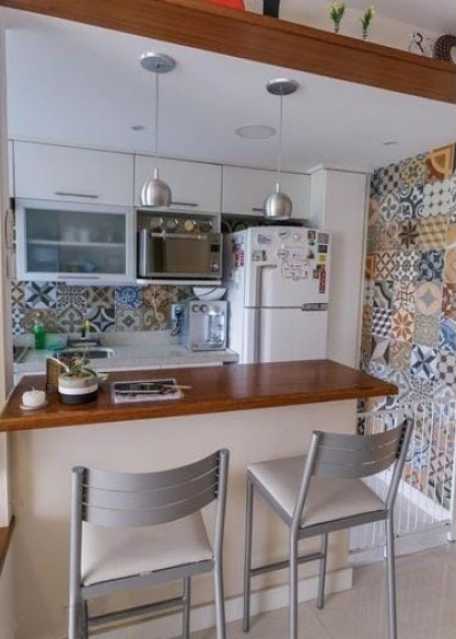 Apartamento à venda com 2 quartos, 65m² - Foto 4