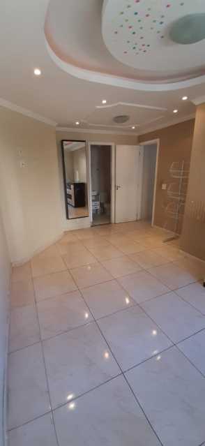 Apartamento à venda com 3 quartos, 80m² - Foto 12