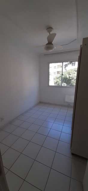 Apartamento à venda com 3 quartos, 80m² - Foto 9