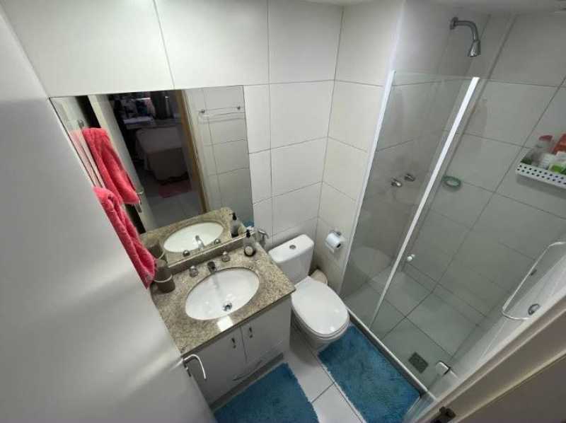 Apartamento à venda com 2 quartos, 62m² - Foto 9