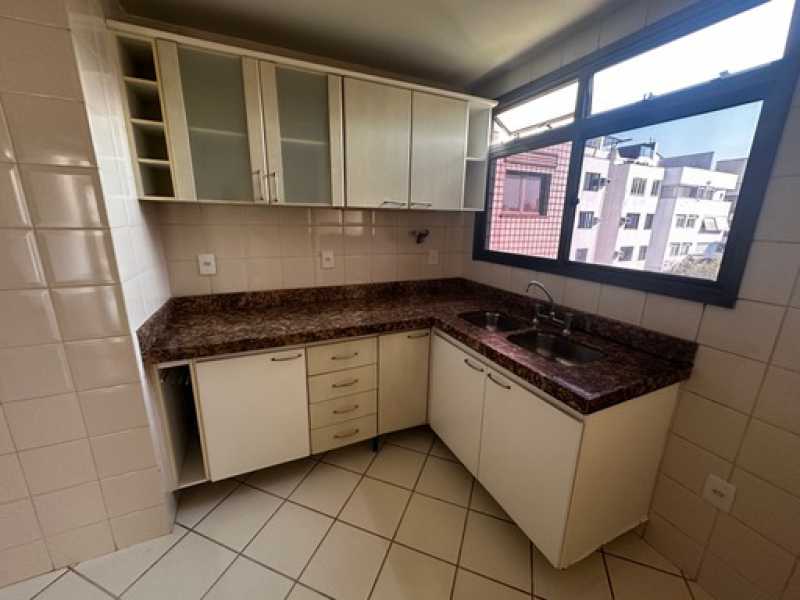 Apartamento à venda com 2 quartos, 96m² - Foto 15