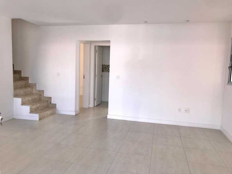 Casa de Condomínio à venda com 5 quartos, 238m² - Foto 17