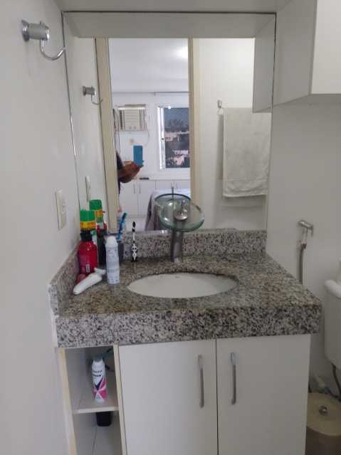 Apartamento à venda com 2 quartos, 56m² - Foto 16