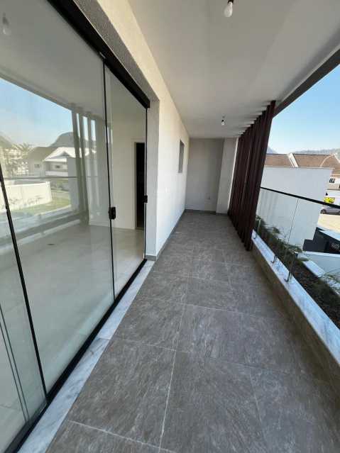 Casa de Condomínio à venda com 4 quartos, 247m² - Foto 21