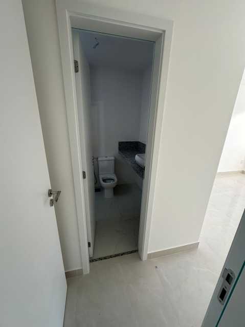 Cobertura à venda com 3 quartos, 180m² - Foto 17