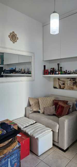 Apartamento à venda com 2 quartos, 68m² - Foto 13