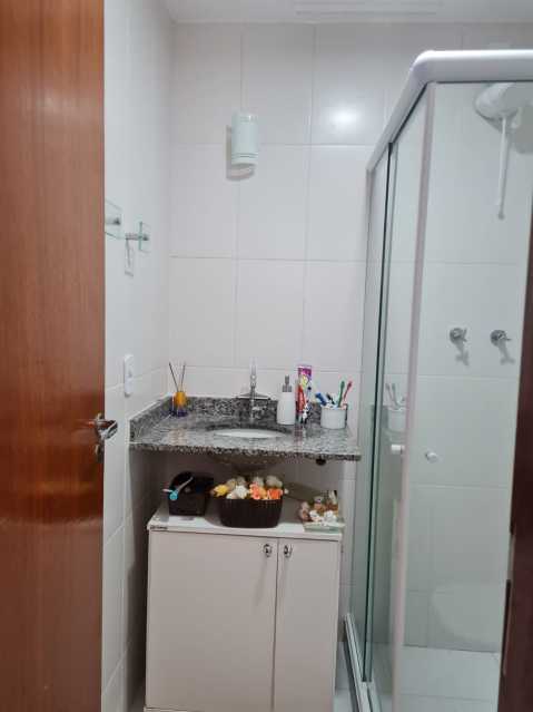 Apartamento à venda com 2 quartos, 70m² - Foto 7