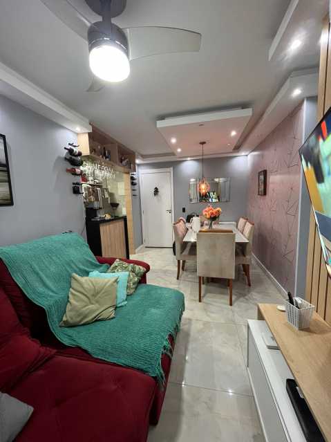 Apartamento à venda com 3 quartos, 68m² - Foto 4