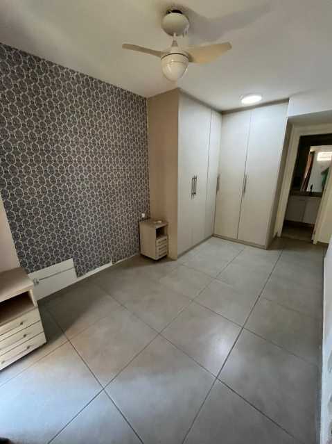 Apartamento à venda com 3 quartos, 105m² - Foto 16