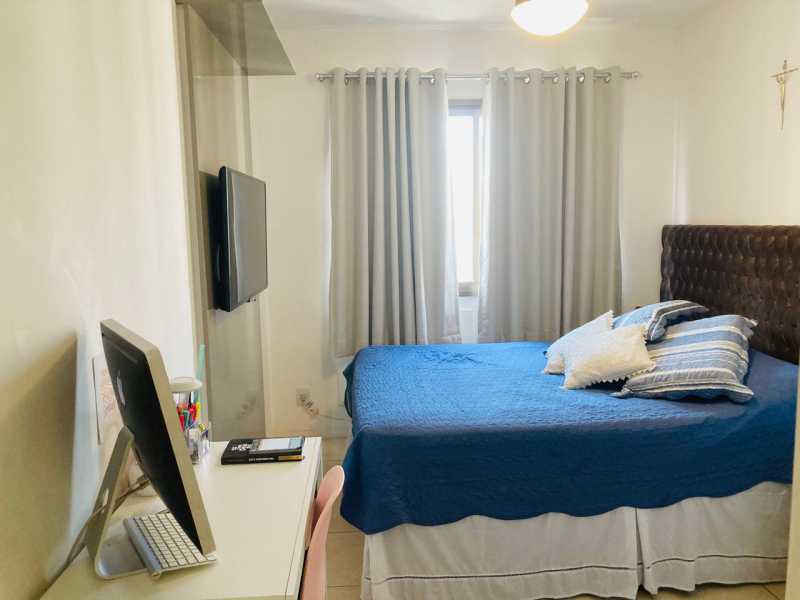 Apartamento à venda com 2 quartos, 66m² - Foto 5