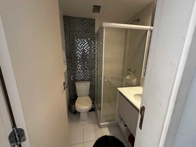 Apartamento à venda com 2 quartos, 80m² - Foto 12