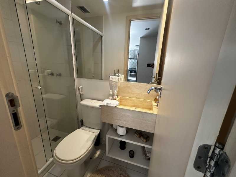 Apartamento à venda com 2 quartos, 80m² - Foto 18