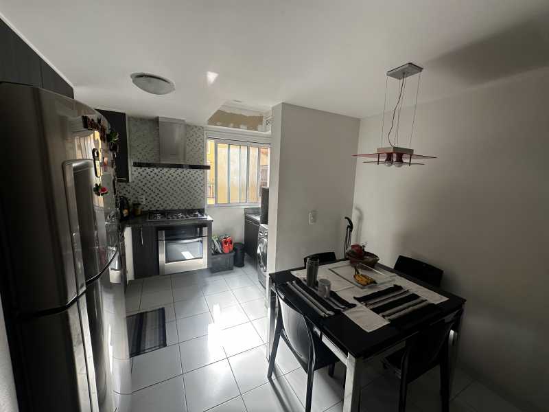 Apartamento à venda com 2 quartos, 80m² - Foto 7