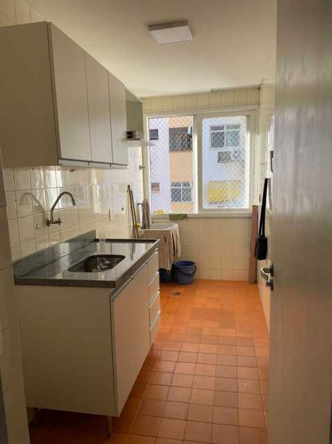 Apartamento à venda com 2 quartos, 53m² - Foto 11