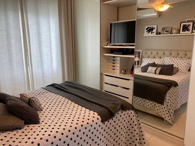 Apartamento à venda com 2 quartos, 80m² - Foto 18