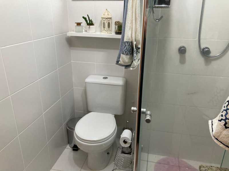 Apartamento à venda com 2 quartos, 80m² - Foto 14