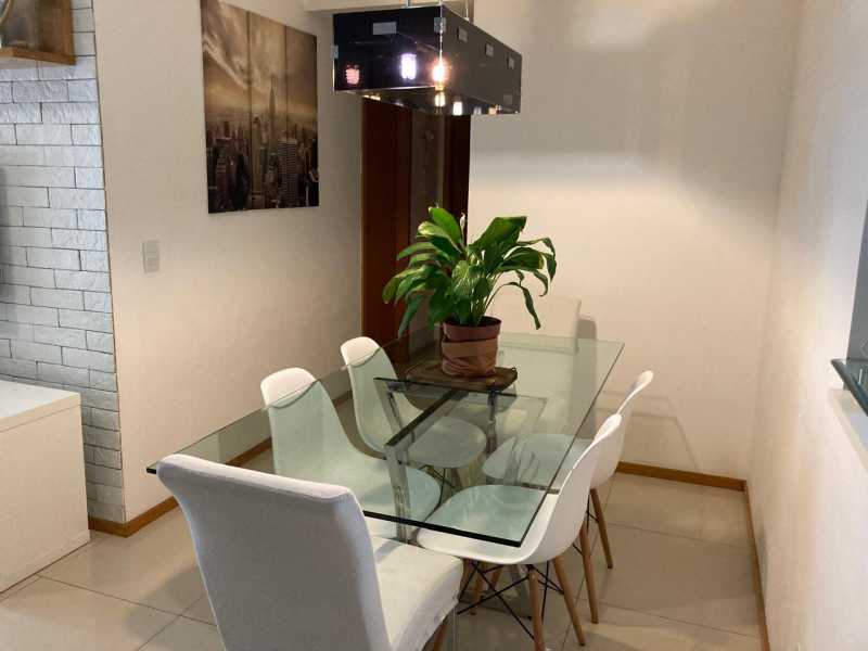 Apartamento à venda com 2 quartos, 80m² - Foto 7