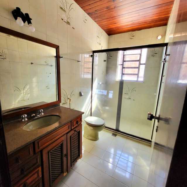 Casa de Condomínio à venda com 4 quartos, 346m² - Foto 13