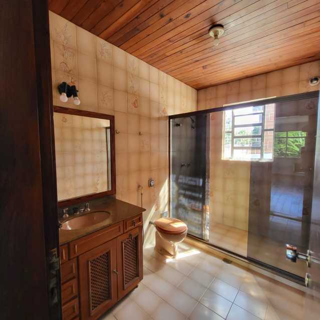 Casa de Condomínio à venda com 4 quartos, 346m² - Foto 15