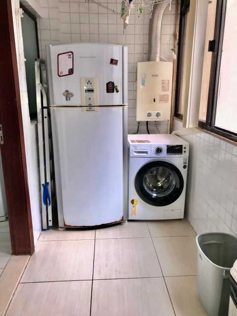 Apartamento à venda com 3 quartos, 150m² - Foto 12