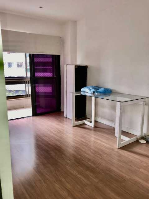 Apartamento à venda com 3 quartos, 150m² - Foto 20