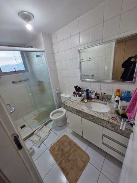 Apartamento à venda com 3 quartos, 95m² - Foto 13