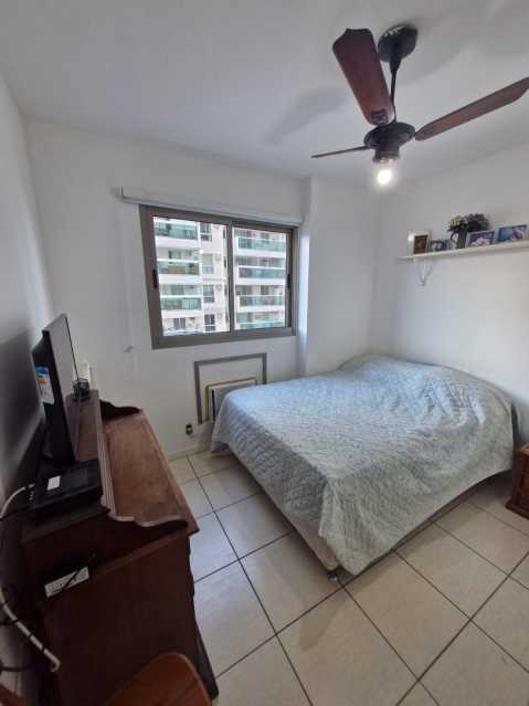 Apartamento à venda com 3 quartos, 95m² - Foto 14