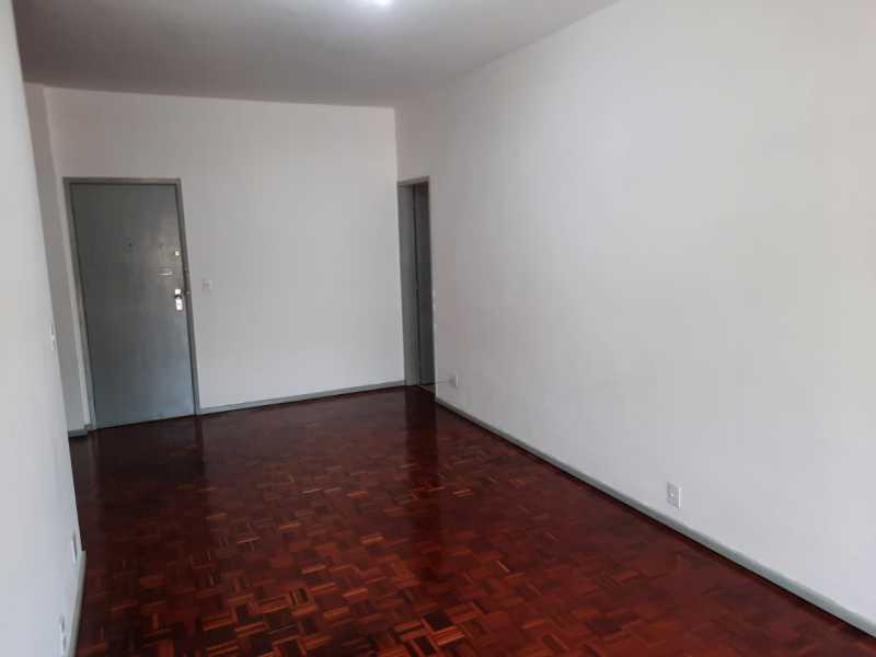 Apartamento à venda com 2 quartos, 105m² - Foto 4