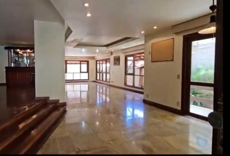 Casa de Condomínio à venda com 7 quartos, 668m² - Foto 3