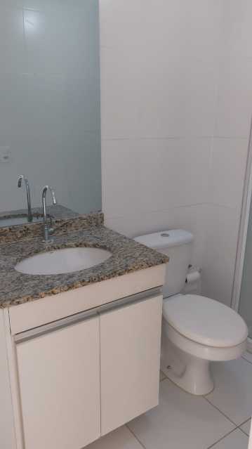 Apartamento à venda com 2 quartos, 62m² - Foto 9