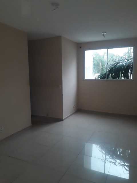 Apartamento à venda com 3 quartos, 55m² - Foto 3