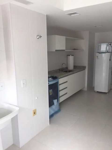 Apartamento à venda com 2 quartos, 78m² - Foto 6